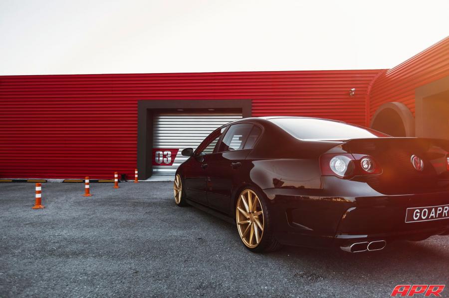  Volkswagen Passat by APR on Vossen Wheels (CVT) 2017 года  (фото 12 из 12)
